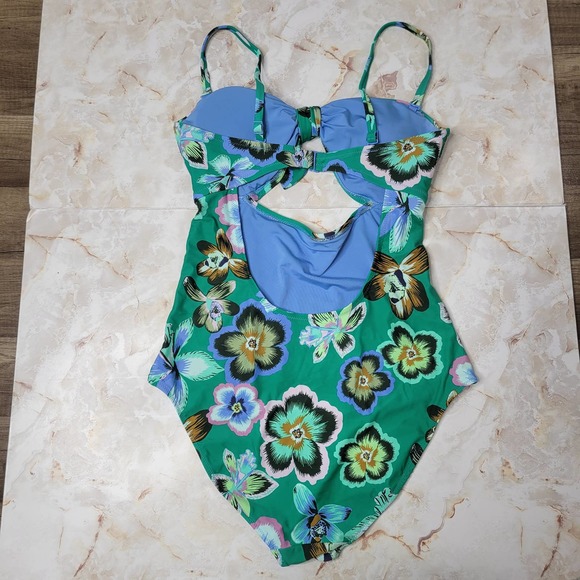 Aerie Green Floral one piece full coverage Swimsuit large - Picture 2 of 3